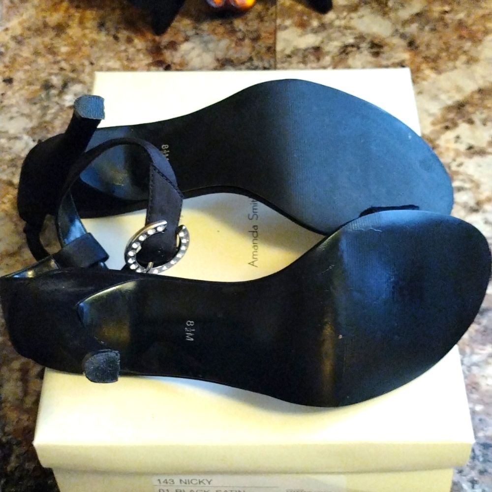 EUC Amanda Smith Black Satin heels - Picture 3 of 9